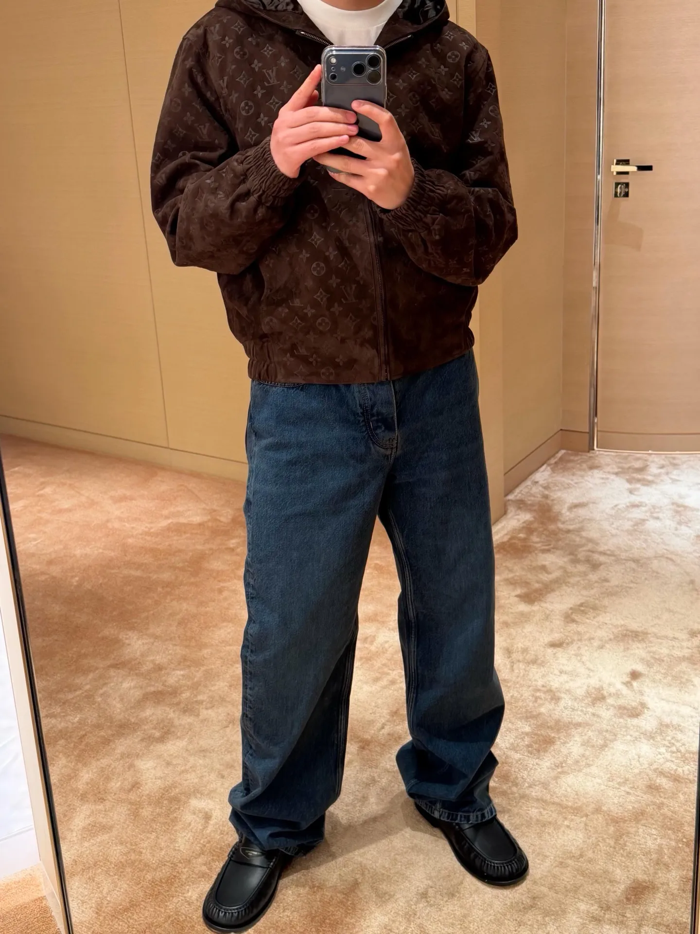 Louis Vuitton/Louis Vuitton back pocket leather jeans